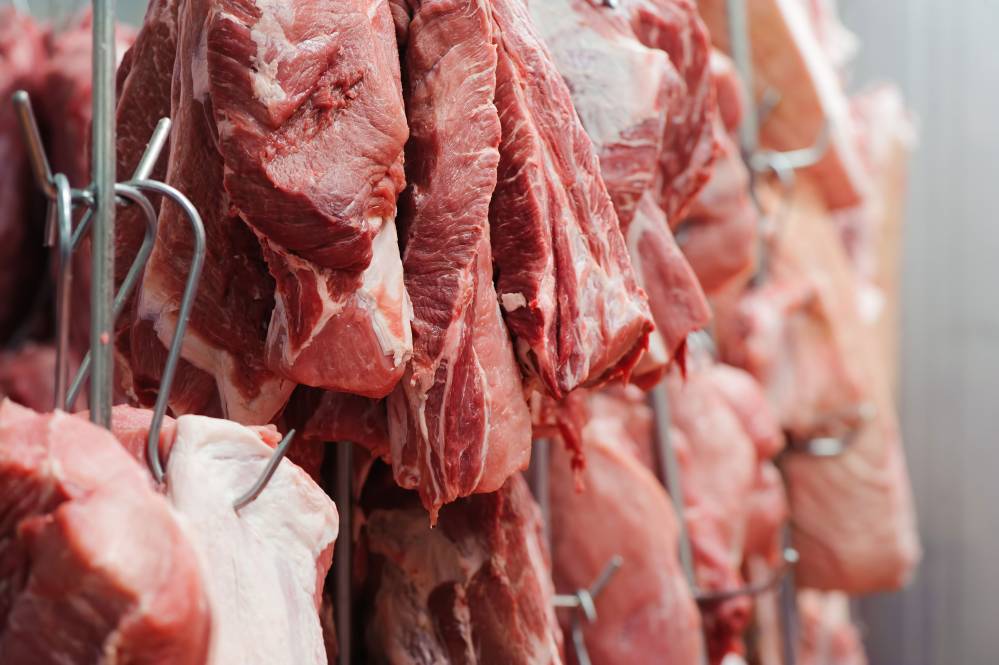 viande accrochée